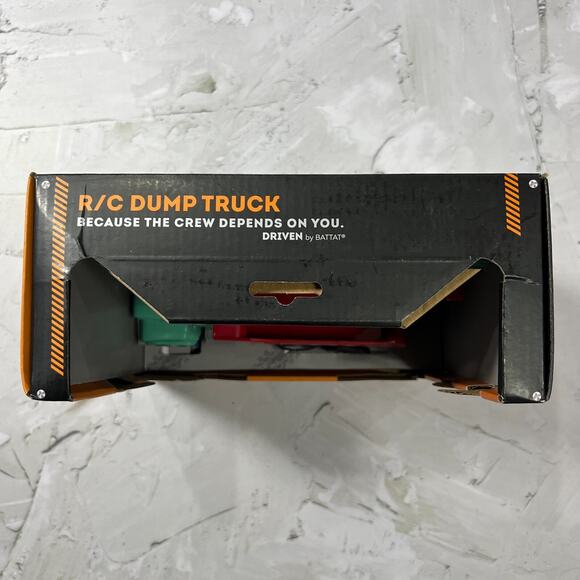 DRIVEN by BATTAT Remote Control Dump Truck Toy Lights Sounds Soft Wheels NEW - Picture 9 of 9